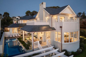 Barrington Luxe Retreat with Pool Spa & Ocean Views, Mornington